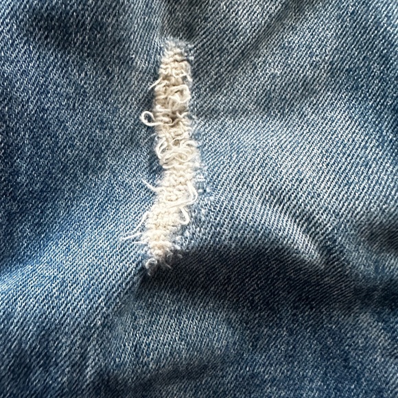 madewell high-rise slim boyjean distressed - Picture 8 of 9